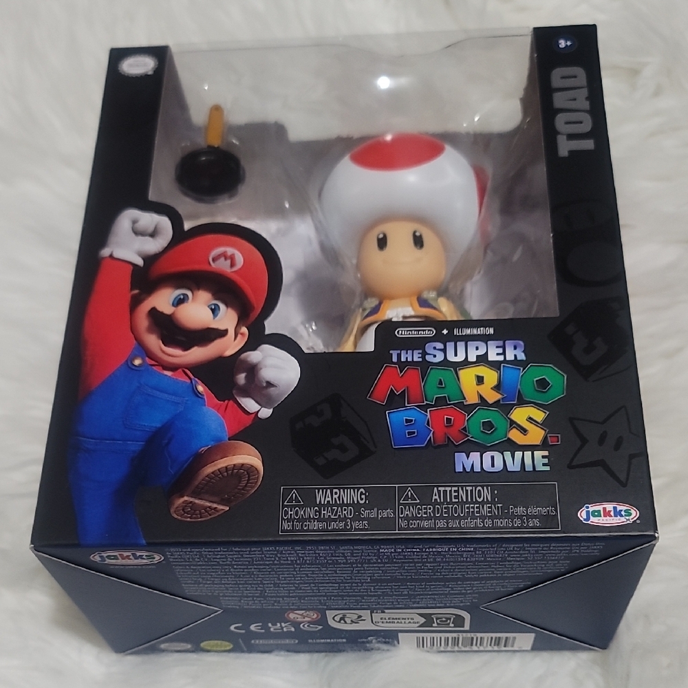 Nintendo Super Mario Bros Movie Toad Action Figure - Red, Blue, White - Picture 1 of 4